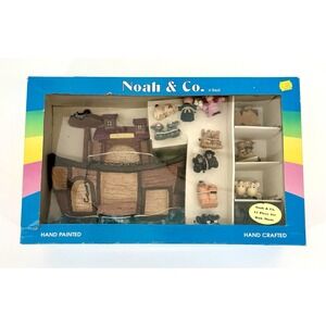 Noah & Co. Suzi Skogland's Hand Painted Noah's Ark 13 Pc Set NEW w/ Music FR9623